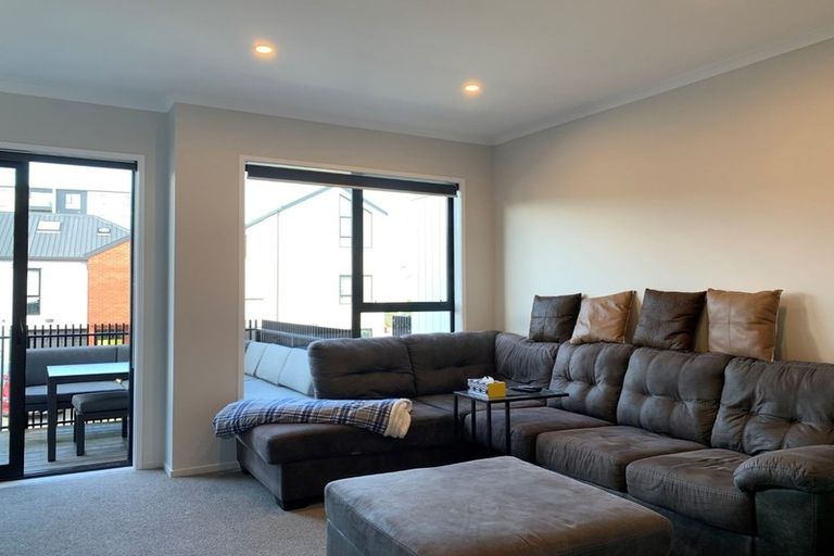 Photo of property in 9 Eyton Kay Road, Hobsonville, Auckland, 0616