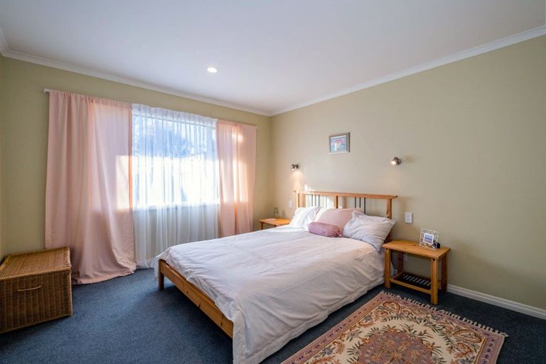 Photo of property in 2a Chateau Close, Gleniti, Timaru, 7910