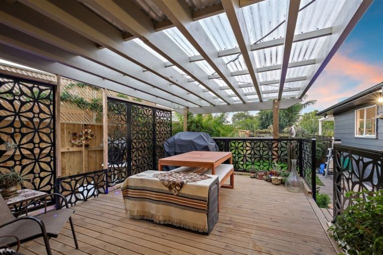 Photo of property in 42a Forest Hill Road, Henderson, Auckland, 0612