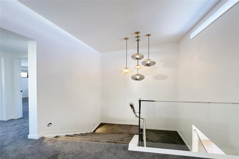 Photo of property in 81a Matipo Road, Mairangi Bay, Auckland, 0630