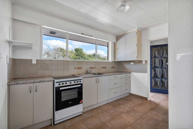 Photo of property in 9 Oberon Street, Stratford, 4332