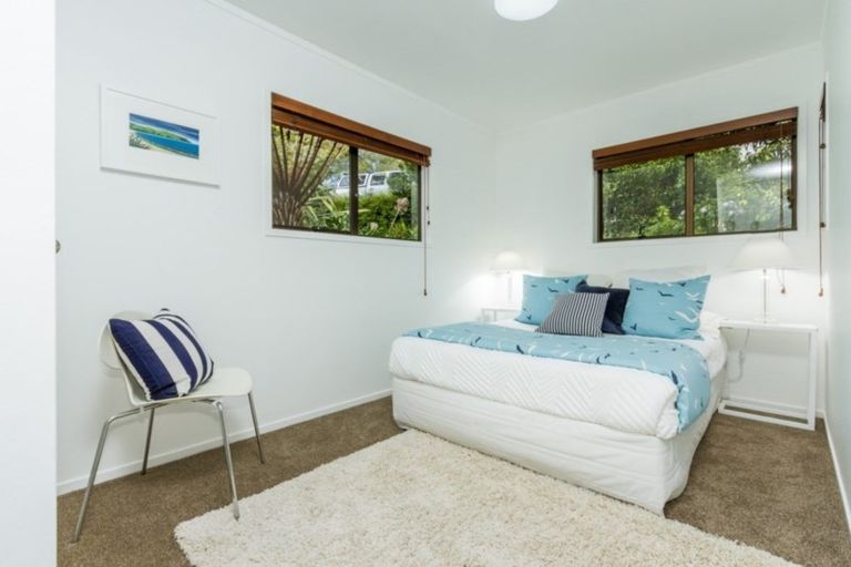 Photo of property in 42 Archers Road, Glenfield, Auckland, 0629