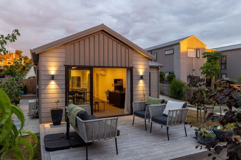 Photo of property in 56 Jacks Landing Drive, Hamilton Lake, Hamilton, 3204