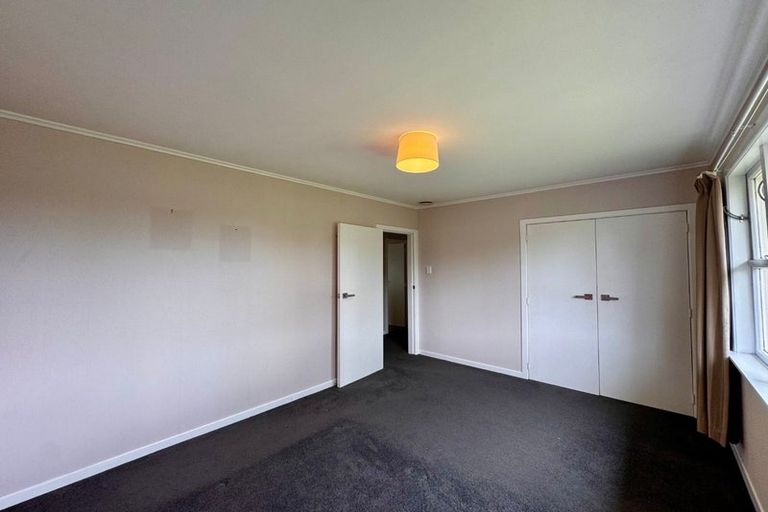 Photo of property in 16 Booth Crescent, Tuakau, 2121