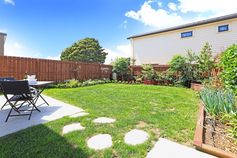 Photo of property in 410 Weymouth Road, Weymouth, Auckland, 2103