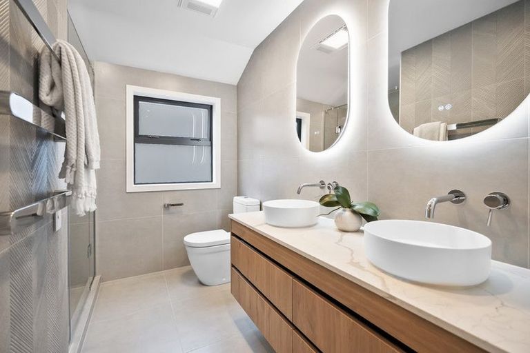 Photo of property in 42e Gordon Avenue, Milford, Auckland, 0620