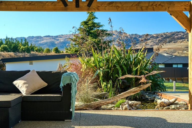 Photo of property in 9 Arion Court, Mount Pisa, Cromwell, 9383