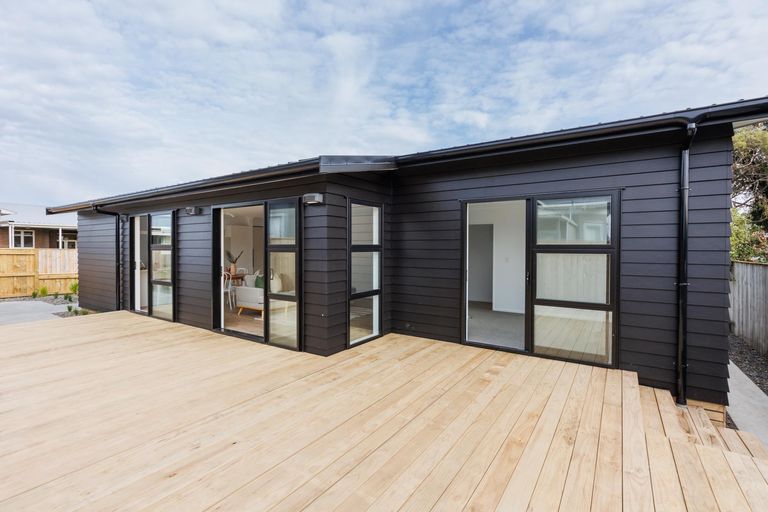 Photo of property in 33b Botanical Road, Takaro, Palmerston North, 4412