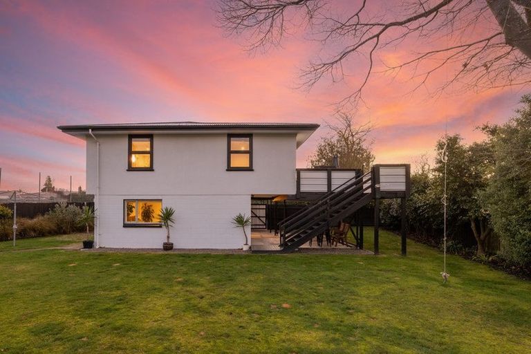 Photo of property in 60 Kellys Road, Mairehau, Christchurch, 8052