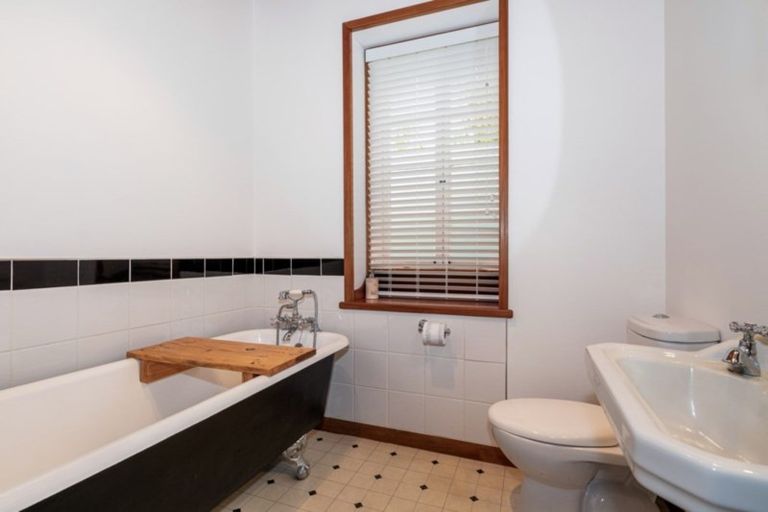 Photo of property in 52 Bowker Street, Kensington, Timaru, 7910