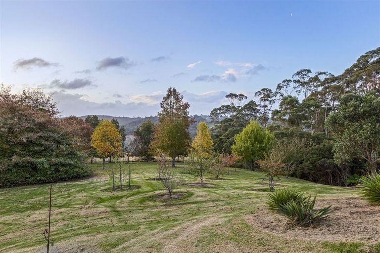 Photo of property in 340 Paremoremo Road, Paremoremo, Auckland, 0632