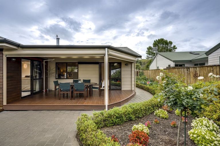 Photo of property in 23a Hammond Road, Taradale, Napier, 4112