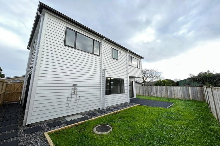 Photo of property in 8d Bunnythorpe Road, Papakura, 2110