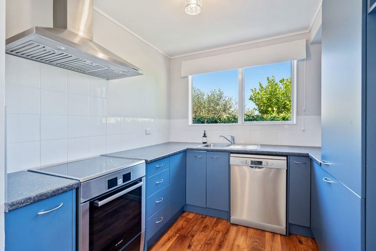 Photo of property in 10 Lowburn Avenue, Waipu, 0510