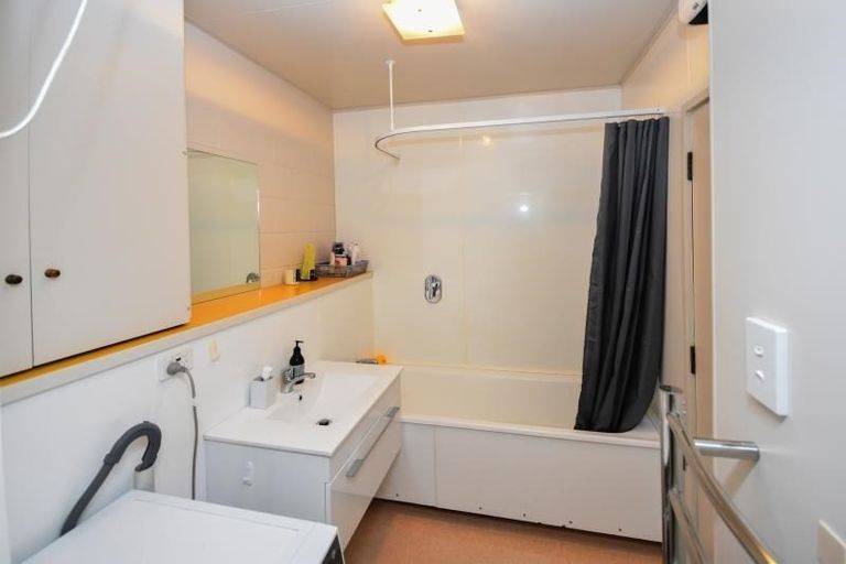 Photo of property in 2/111 Balmacewen Road, Wakari, Dunedin, 9010