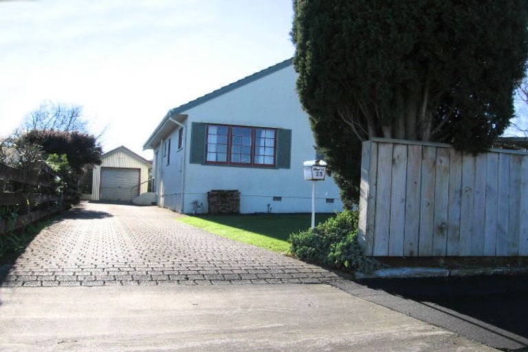 Photo of property in 23 Milton Street, Roslyn, Palmerston North, 4414