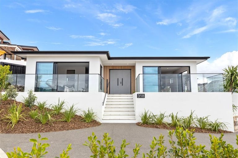 Photo of property in 318 Worsleys Road, Westmorland, Christchurch, 8025
