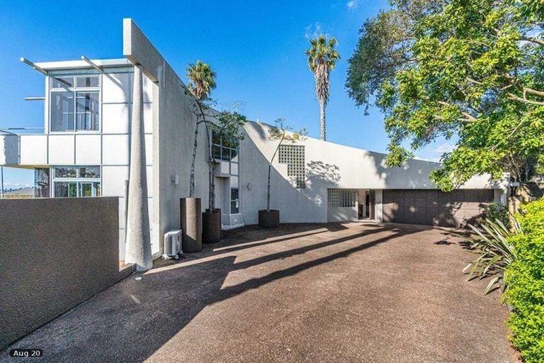 Photo of property in 188 Kohimarama Road, Kohimarama, Auckland, 1071