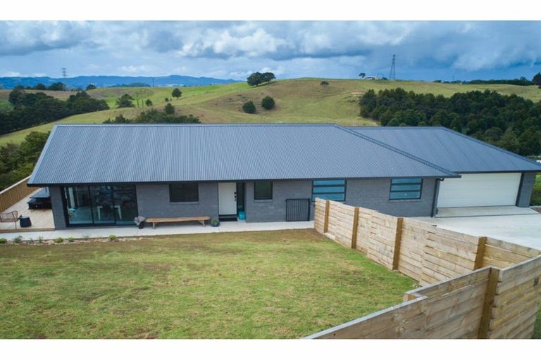 Photo of property in 59 Pompallier Estate Drive, Maunu, Whangarei, 0110