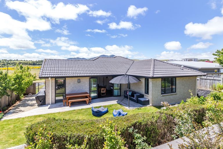 Photo of property in 27 Victoria Street, Richmond Heights, Taupo, 3330