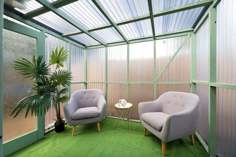 Photo of property in 6/72 Swanson Road, Henderson, Auckland, 0610