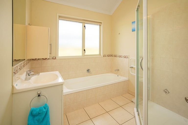 Photo of property in 120 Totara View Road, Wakefield, 7095