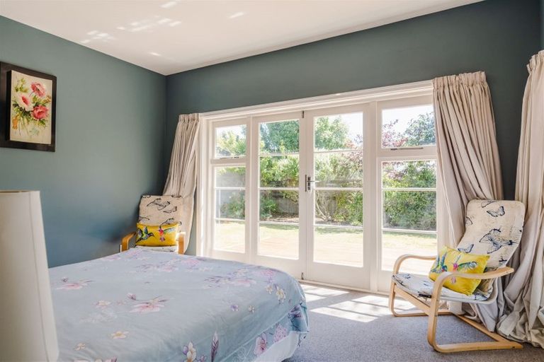 Photo of property in 30 Bevington Street, Avonhead, Christchurch, 8042