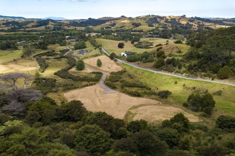 Photo of property in 423 Matakana Valley Road, Matakana, 0985