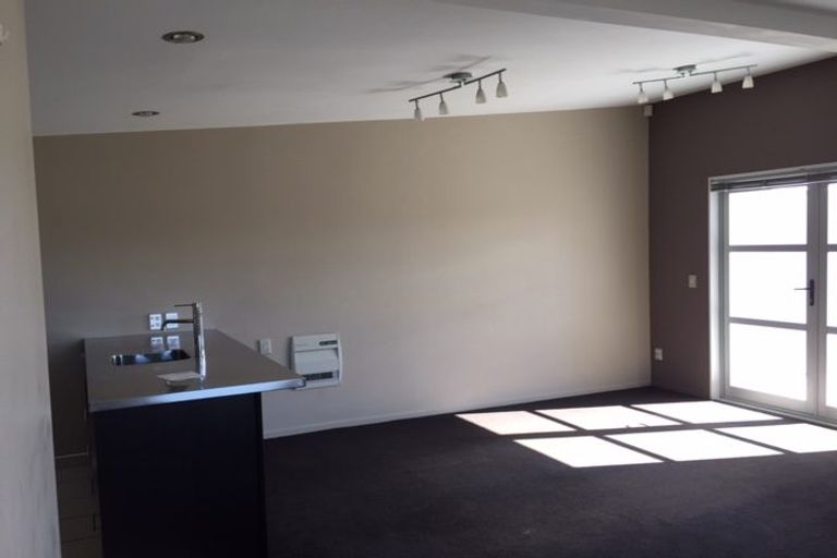 Photo of property in 10 Cotterill Street, Addington, Christchurch, 8024