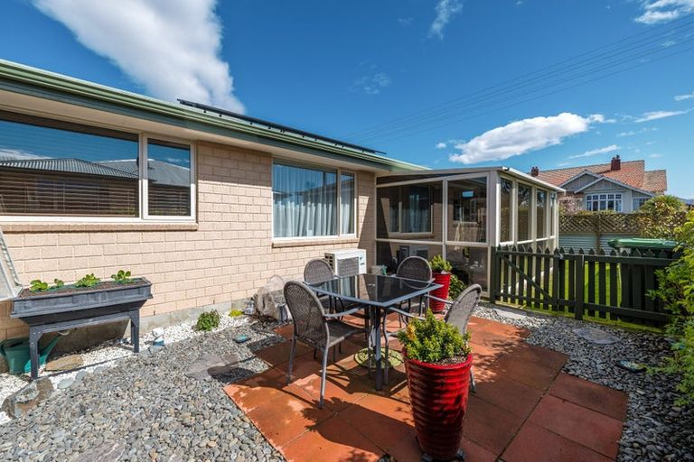 Photo of property in 5 Herbert Street, Waimate, 7924