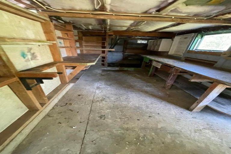 Photo of property in 84 Island Bay Road, Beach Haven, Auckland, 0626