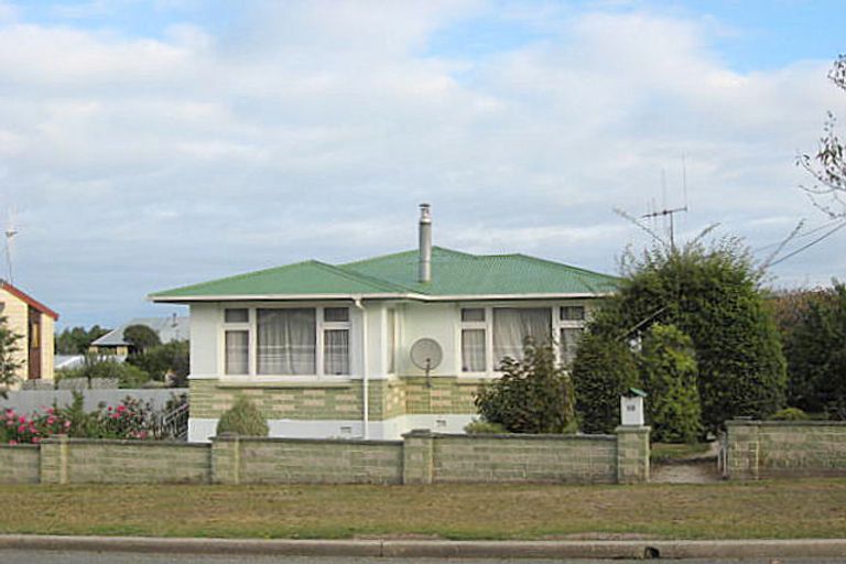 Photo of property in 10 Charles Street, Weston, Oamaru, 9401