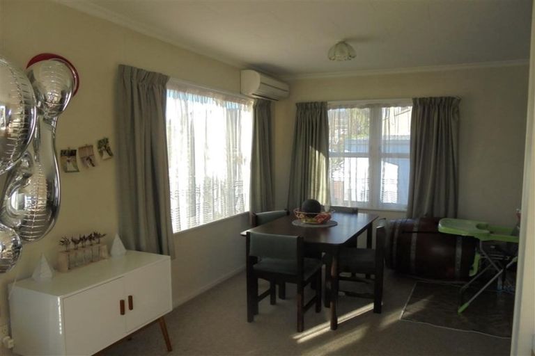 Photo of property in 1/41 Leicester Street, Stoke, Nelson, 7011