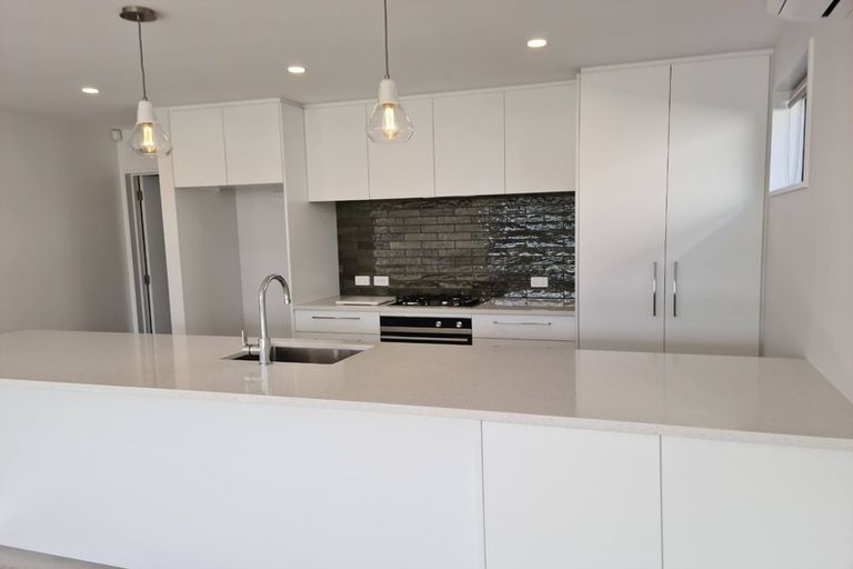 Photo of property in 6 Lussa Close, Broomfield, Christchurch, 8042