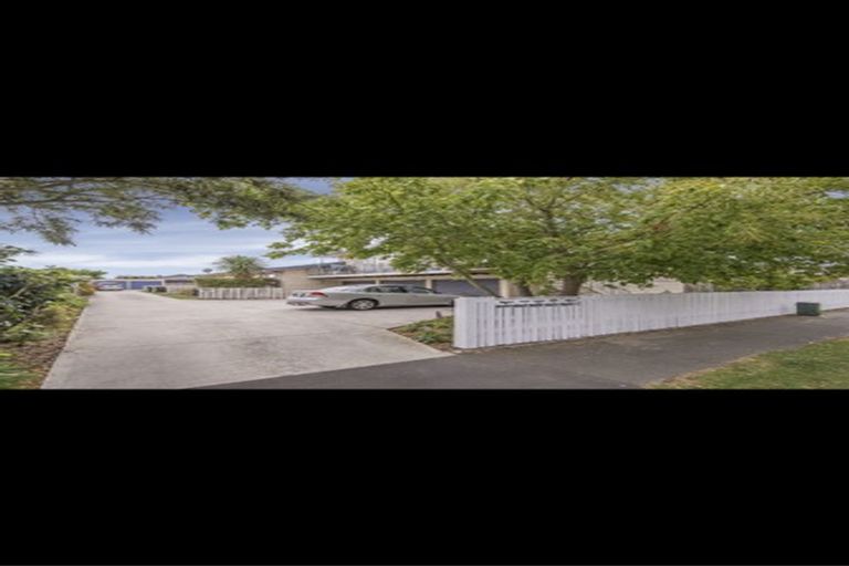 Photo of property in 3/355 Worcester Street, Linwood, Christchurch, 8011