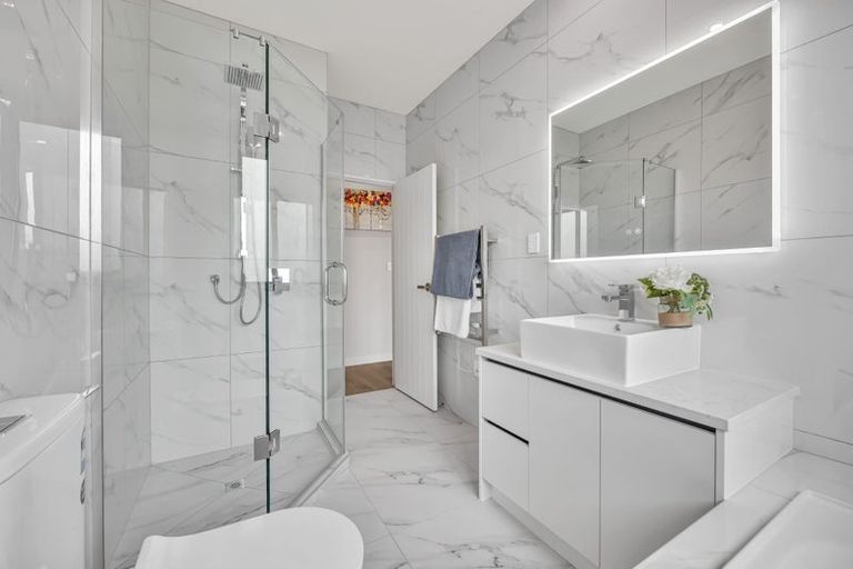 Photo of property in 24 Booker Drive, Tuakau, 2121