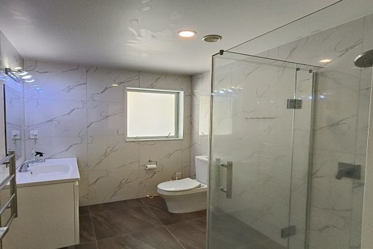 Photo of property in 48 Bur Oak Terrace, Schnapper Rock, Auckland, 0632