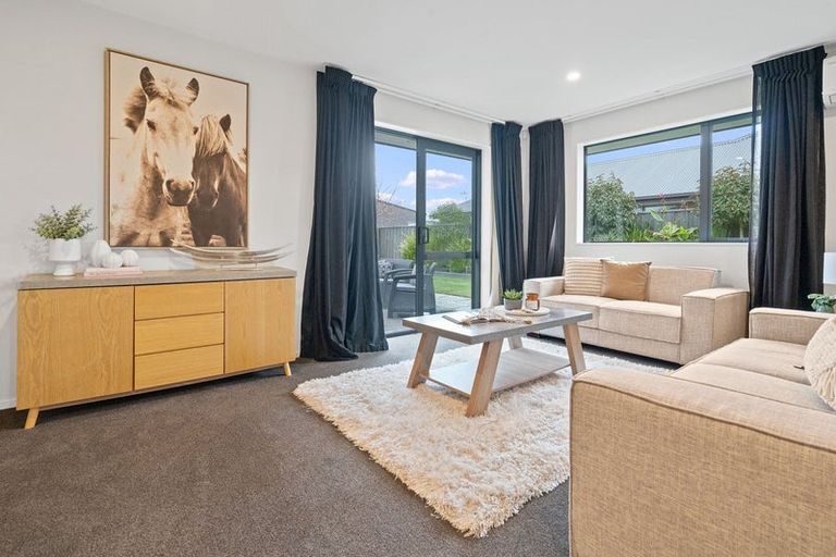 Photo of property in 32 Philippa Drive, Rolleston, 7615