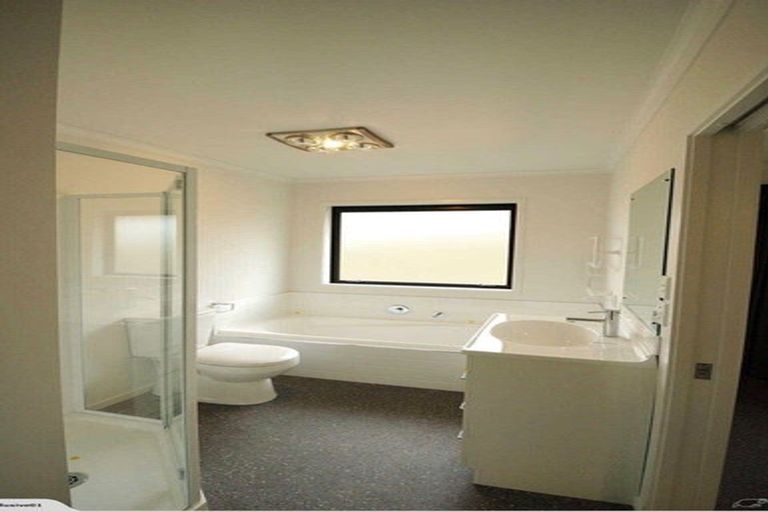 Photo of property in 3 Limbrick Crescent, Wigram, Christchurch, 8042