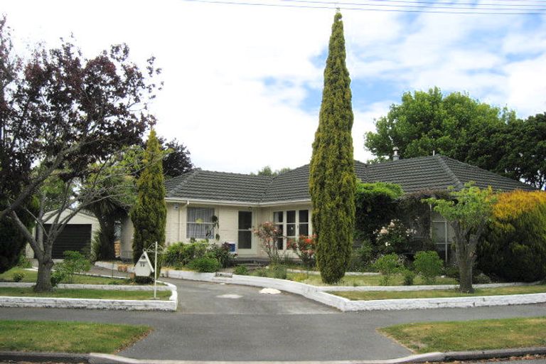 Photo of property in 38 Radbrook Street, Avonhead, Christchurch, 8042