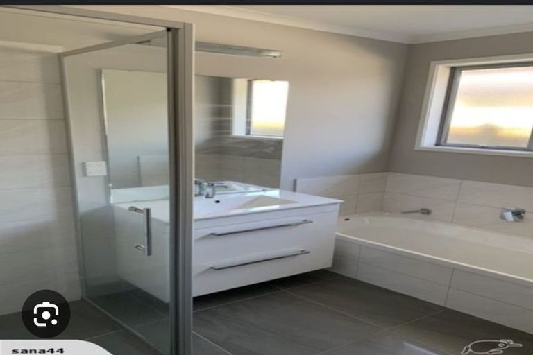 Photo of property in 68 Arion Road, Takanini, 2112