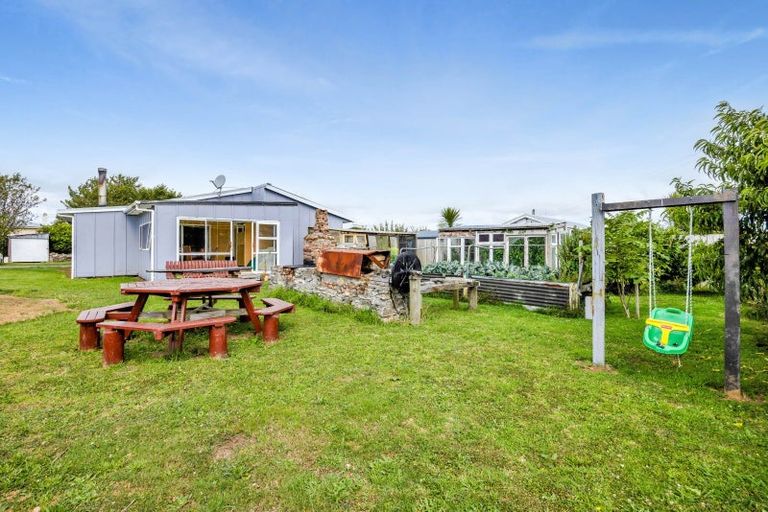 Photo of property in 4 Von Tempsky Street, Normanby, Hawera, 4614