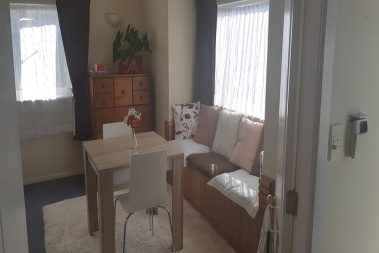 Photo of property in 27 William Street, Petone, Lower Hutt, 5012