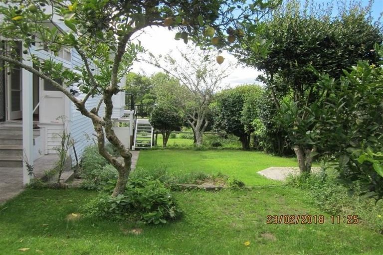 Photo of property in 198 Kawaha Point Road, Kawaha Point, Rotorua, 3010