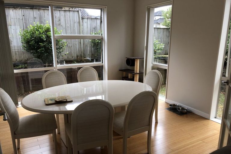 Photo of property in 8 Kouras Place, Flat Bush, Auckland, 2016