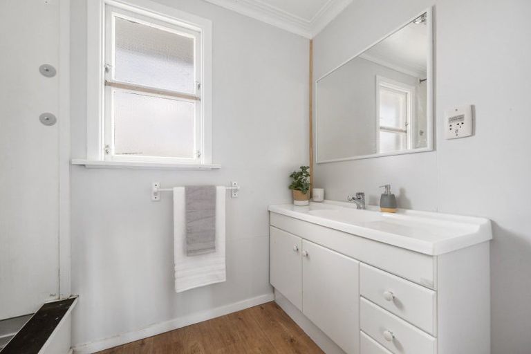 Photo of property in 61 Russell Street, Alexandra, 9320