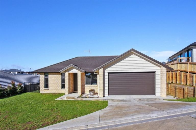 Photo of property in 3 Lakeside Terrace, Omokoroa, 3114