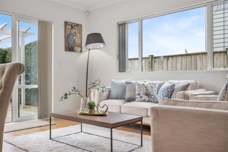 Photo of property in 69 Castlederg Drive, Flat Bush, Auckland, 2019