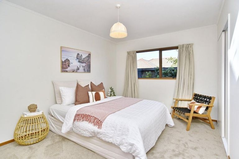 Photo of property in 55 West Belt, Rangiora, 7400