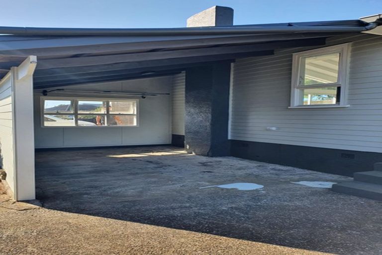 Photo of property in 32 Mervan Street, Mangere East, Auckland, 2024